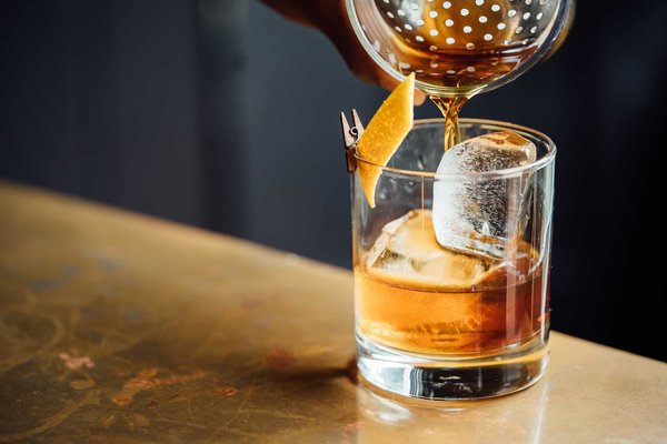 Les meilleurs bars à cocktails dans la ville de Simon
