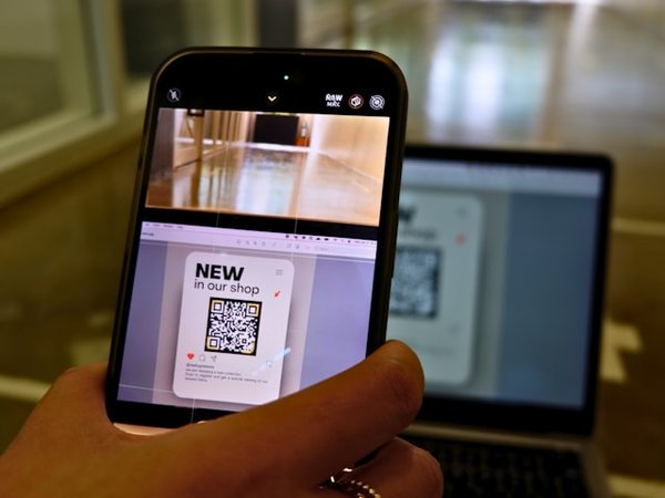 Comment les QR codes révolutionnent les menus de restaurant